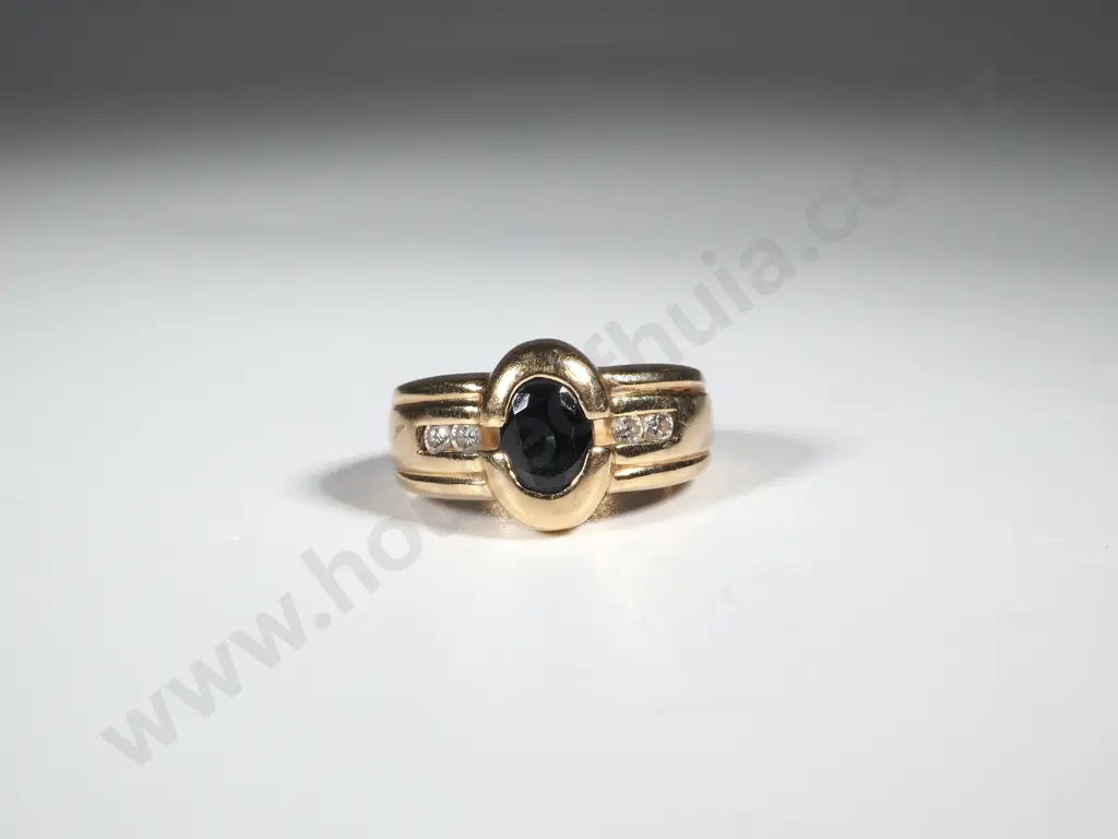 9ct Gold Sapphire & Diamond Ring Image 1++