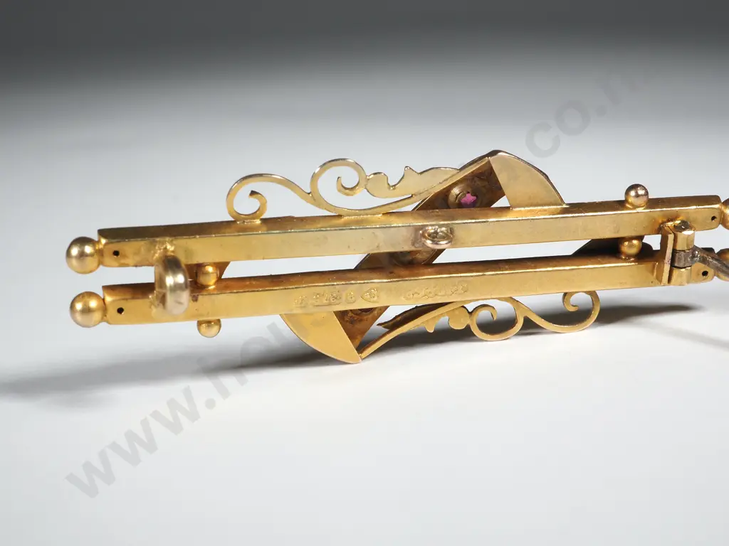 9ct Gold Diamond & Ruby Bar Brooch w English Hallmarks Image 1++