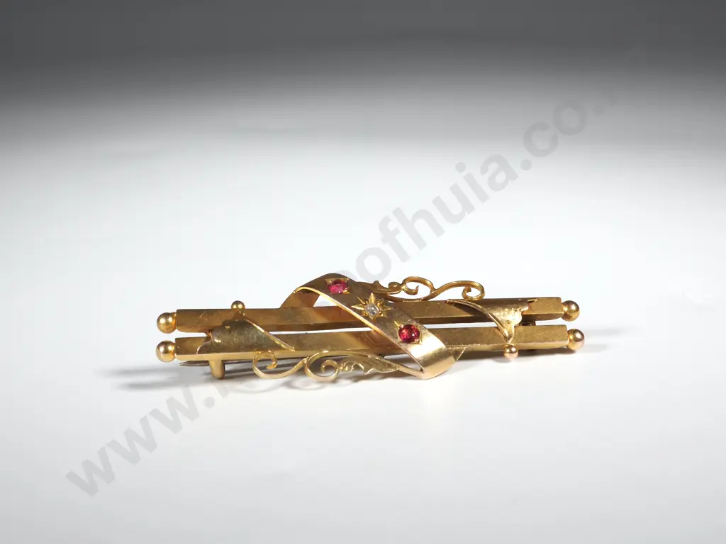 9ct Gold Diamond & Ruby Bar Brooch w English Hallmarks Image 1++