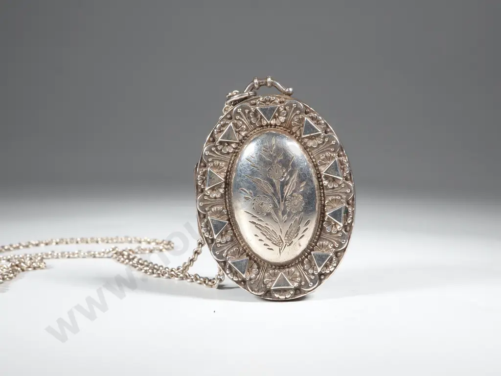 Sterling Silver Victorian Locket & Chain, English Hallmarks Image 1++