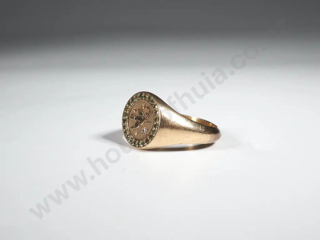 14ct Gold Gem Set Dove of Peace Signet Ring Image 1++