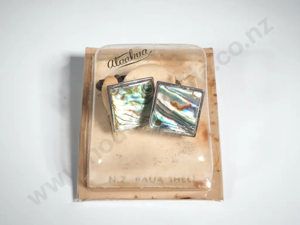 Pair of Sterling Silver Paua Shell Cufflinks Image 1++