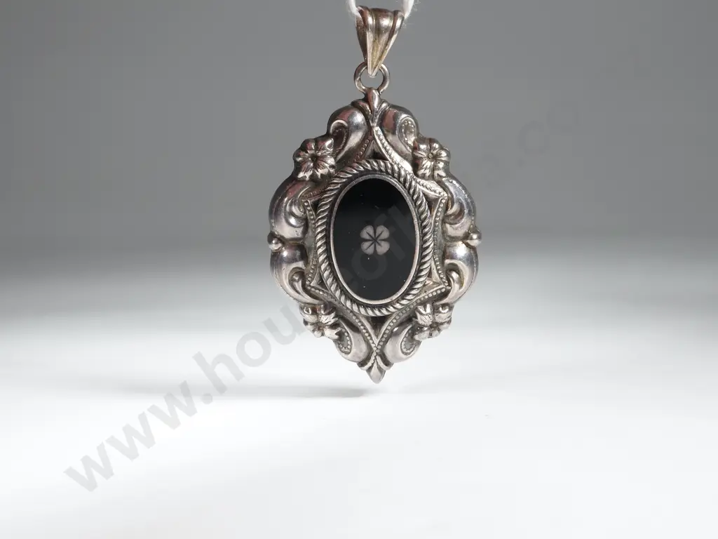 Vintage Sterling Silver Black Enamel Pendant w Ornate Scrolling Image 1++