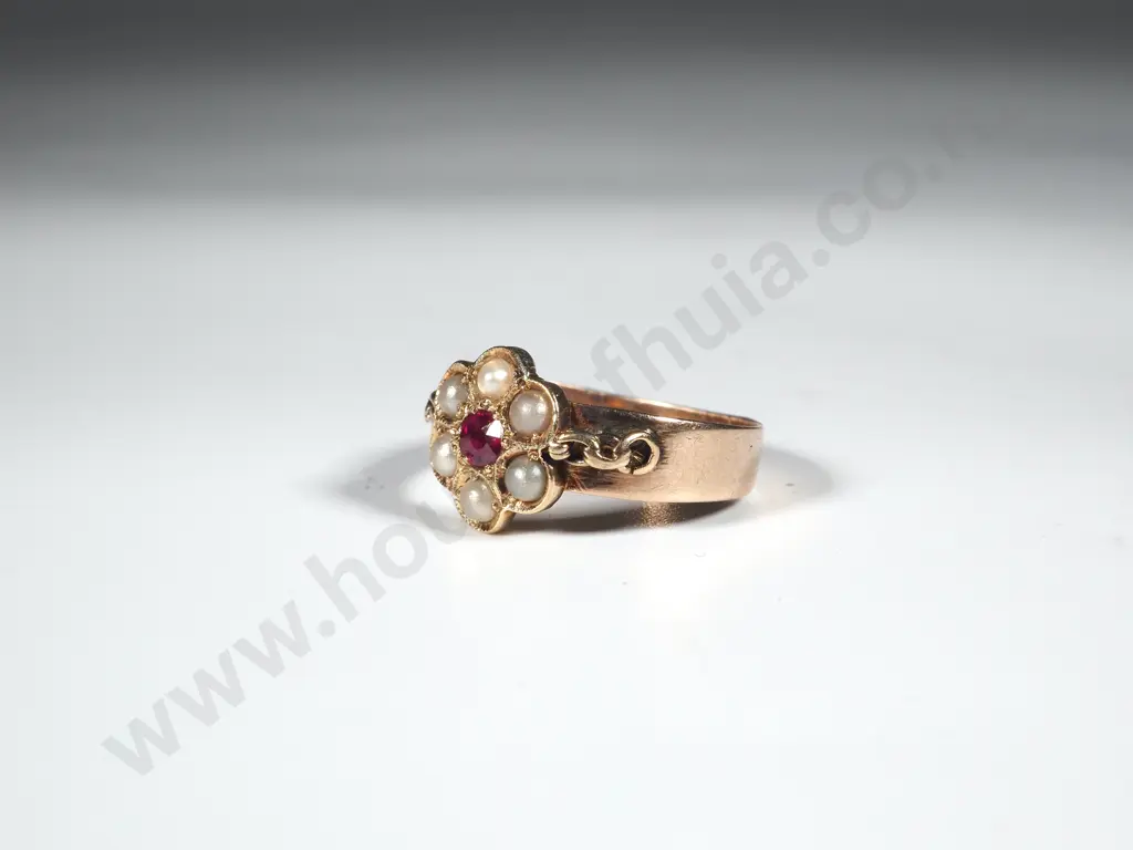 9ct Gold Victorian Seed Pearl & Ruby Ring Image 1++