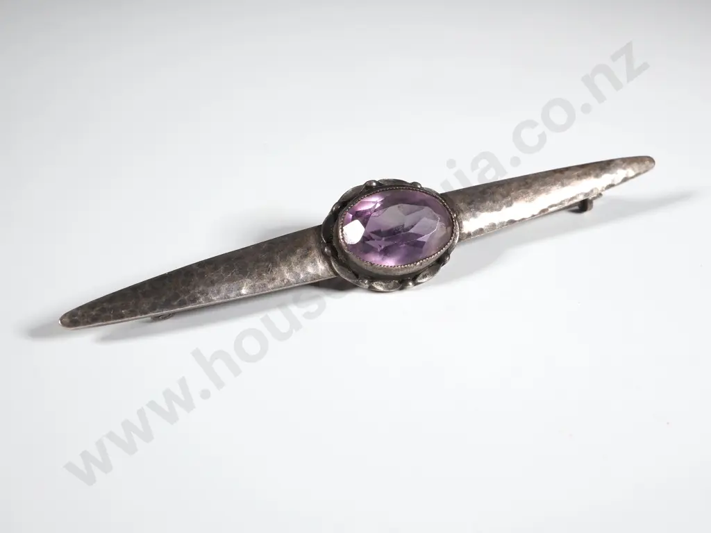 900 silver amethyst brooch. Hallmarked for maker S&F, Germany / Austria c 1910s. Excellent Image 1++