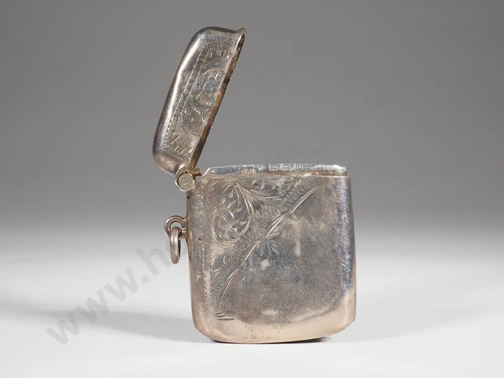 Sterling Silver Vesta Box w Engraving Image 1++