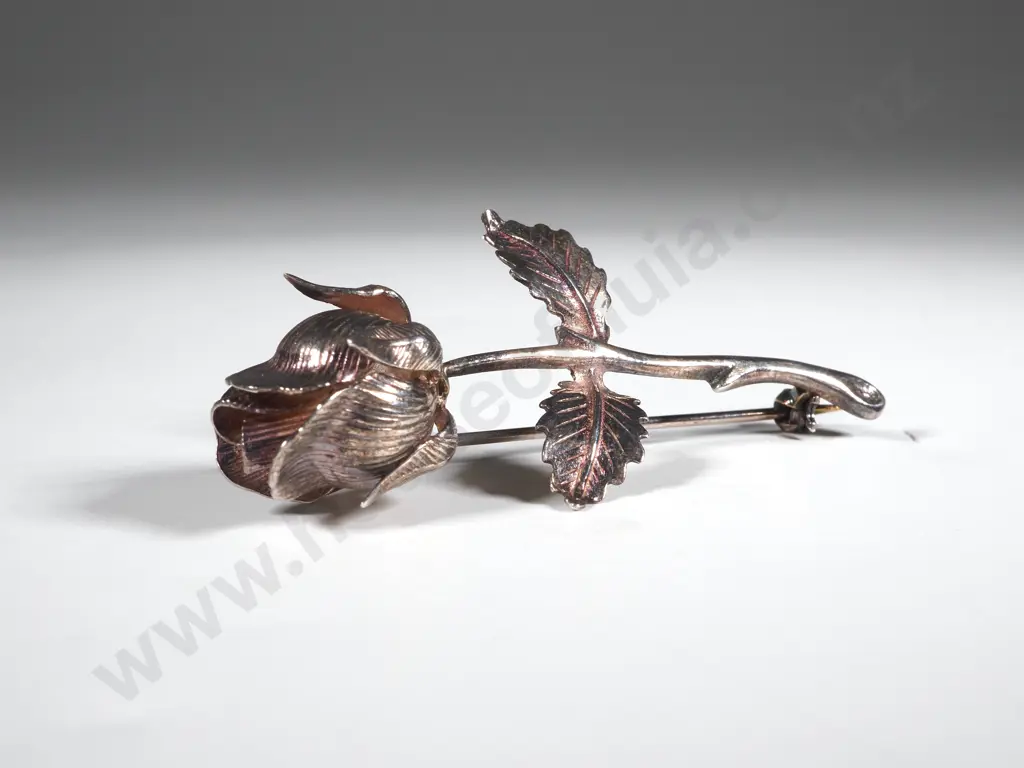 Sterling Silver Brooch In The Form Of A Rose Image 1++