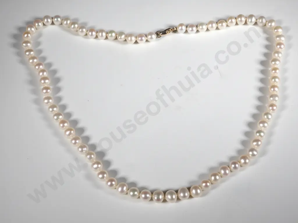 Pearl Necklace Individually Knotted Image 1++