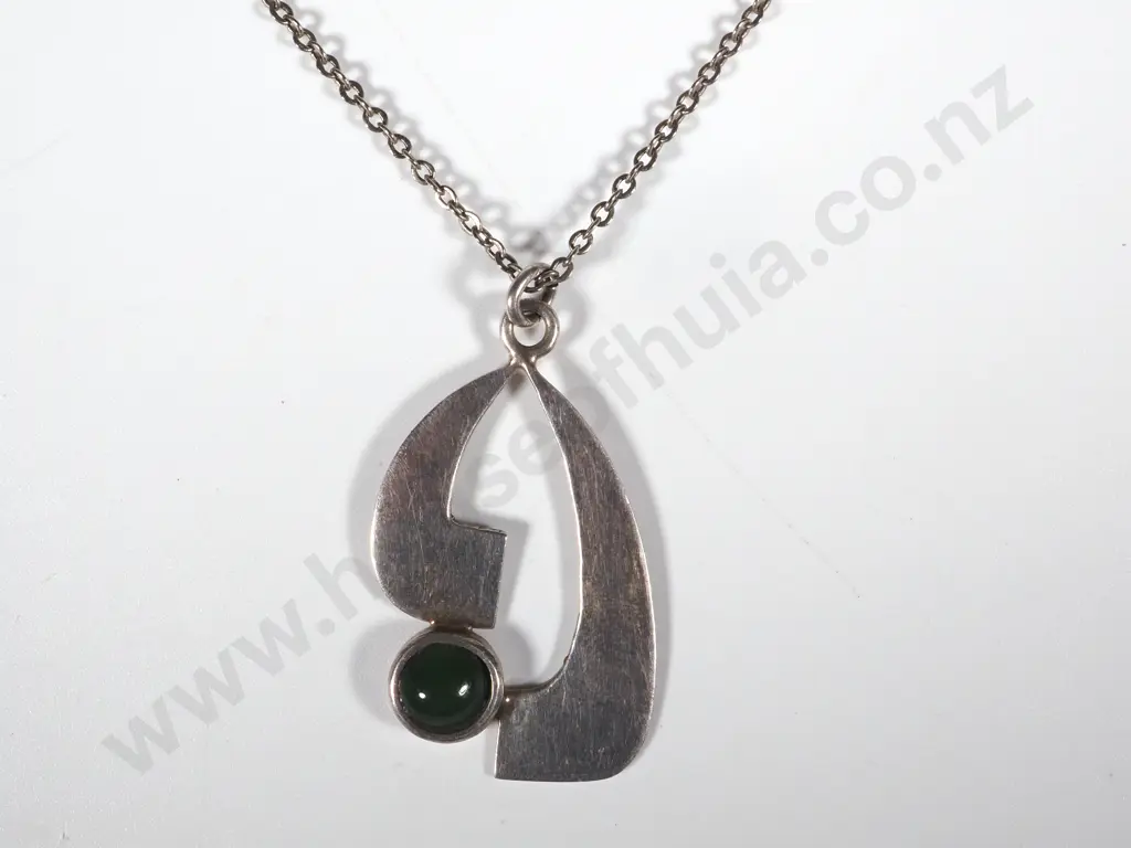 Modernist Sterling Silver & Greenstone Necklace On Chain  Image 1++