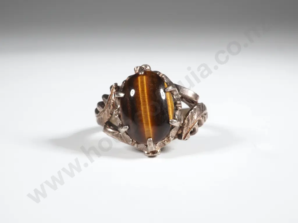 Sterling Silver & Tiger's Eye Ring In Ornate Setting Image 1++