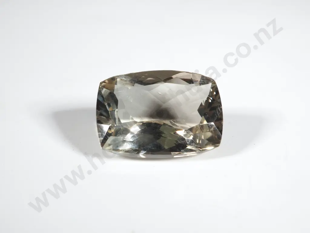 Single Green Facetted Amethyst Gemstone Image 1++