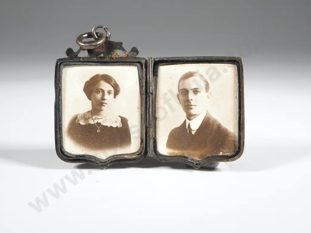 Sterling Silver Horse Locket Pendant w Two Antique Photographs Inside Image 1++