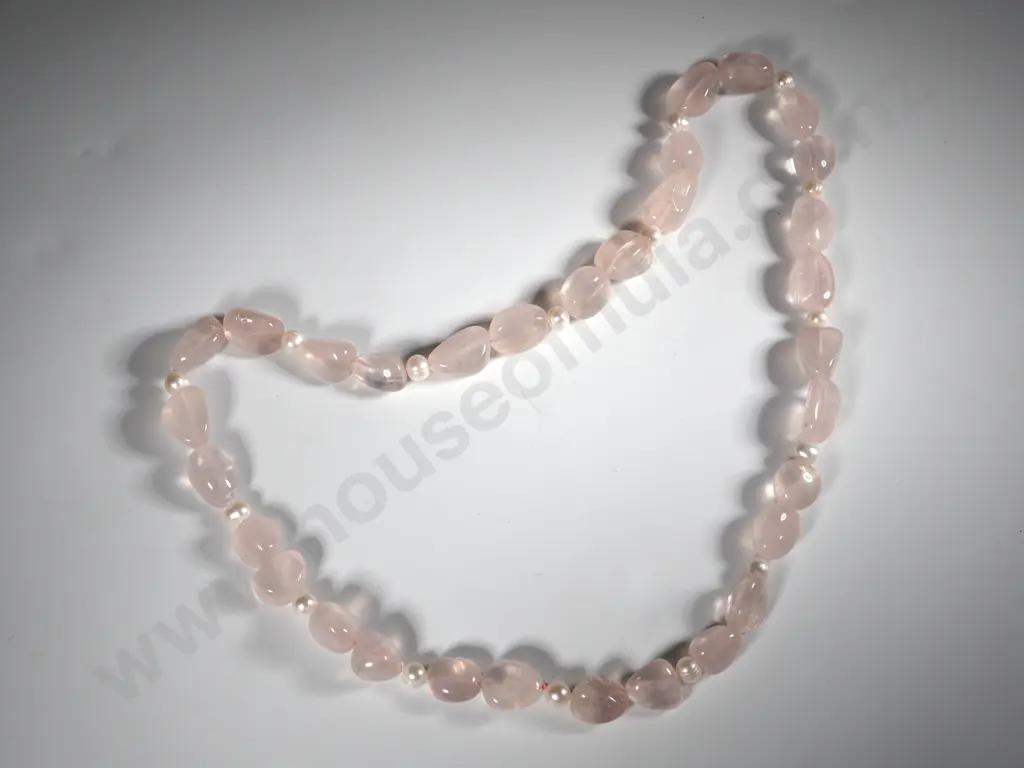 Tumbled Rose Quartz & Pearl Beaded Necklace Image 1++