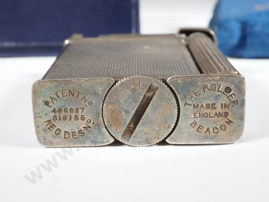 Parker 'Roller Beacon' Lift Arm Petrol Lighter. Boxed Image 1++