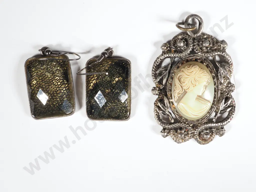 Large Cameo Style Pendant & A Pair of Large Square Facetted Glass Earrings  Image 1++