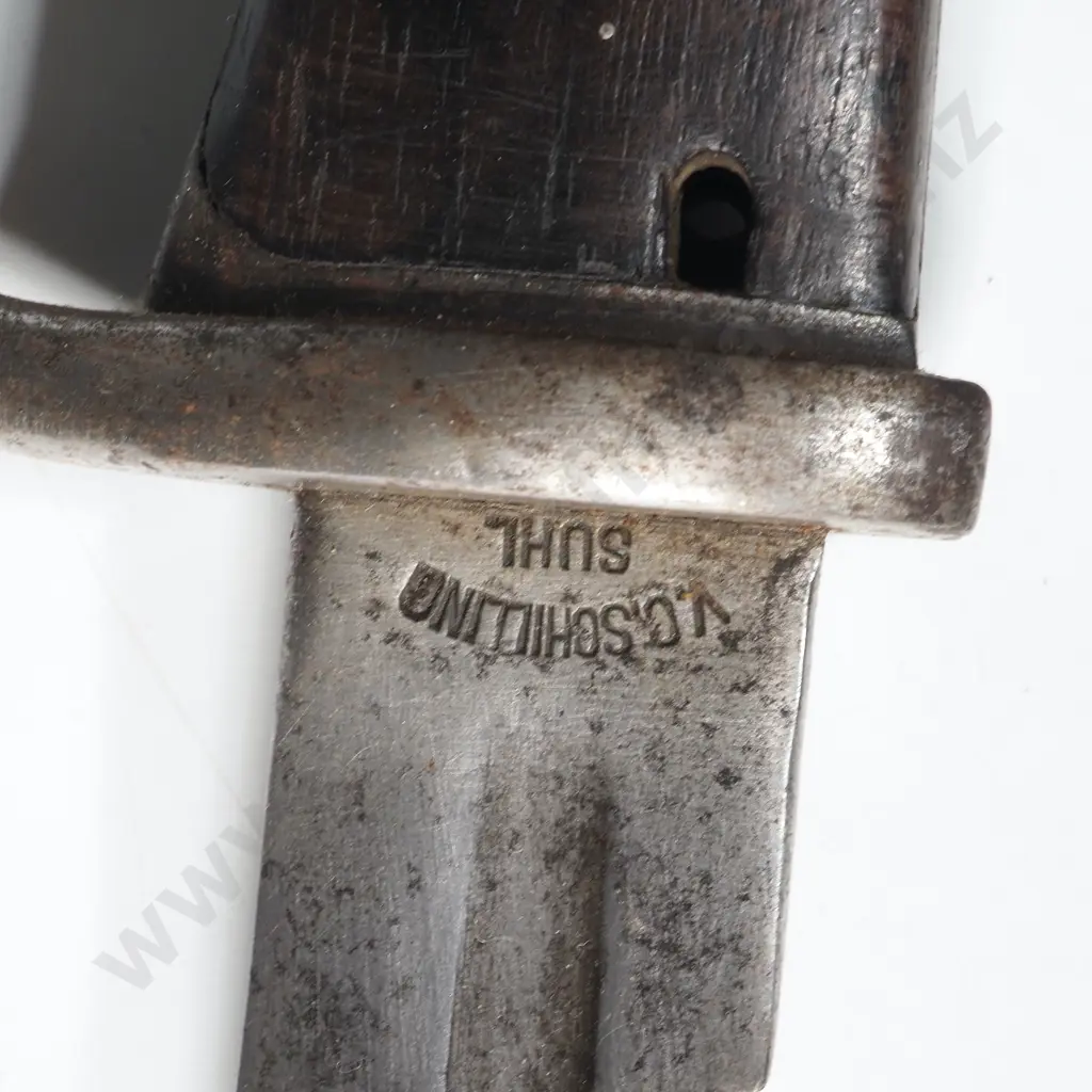 WW1 German Sawback Bayonet & Scabbard Image 1++