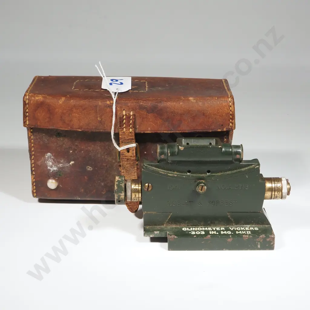 Vickers .303 inch Machine Gun Clinometer Mark II, Manufactured By Noblet & Forrest  In 1941. In Original Leather Case Image 1++