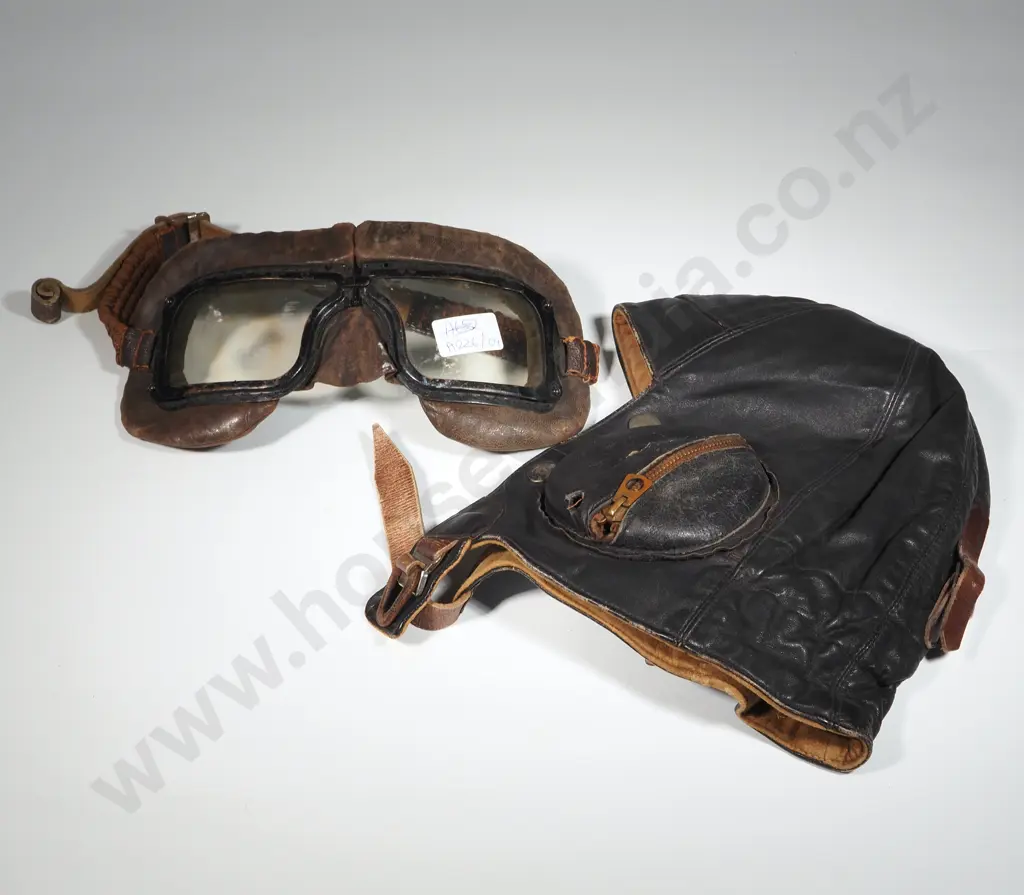 RNZAF B Type Flying Helmet & RCAF 1941 Flying Goggles. Image 1++