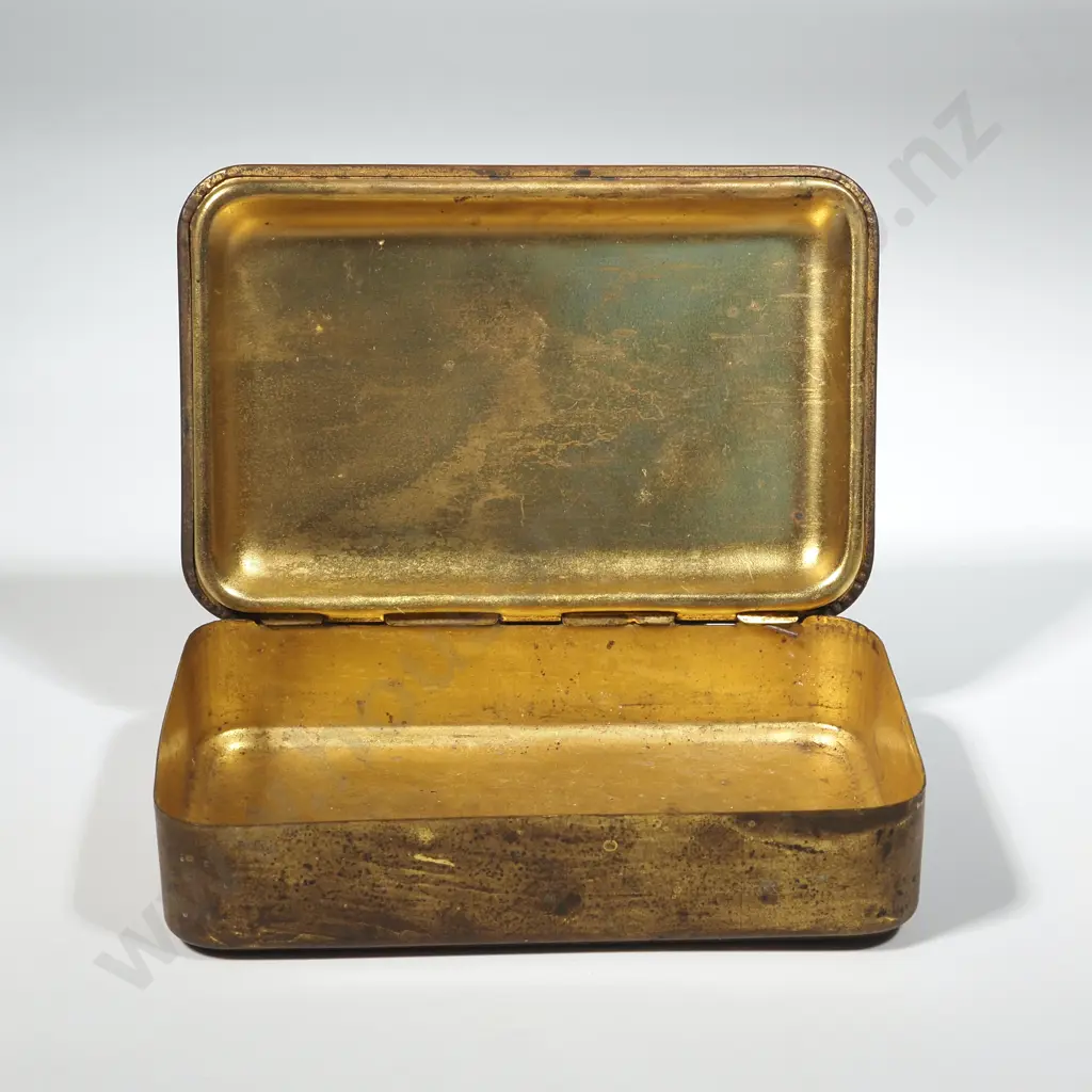 Christmas 1914 Brass Princess Gift Tin. Image 1++