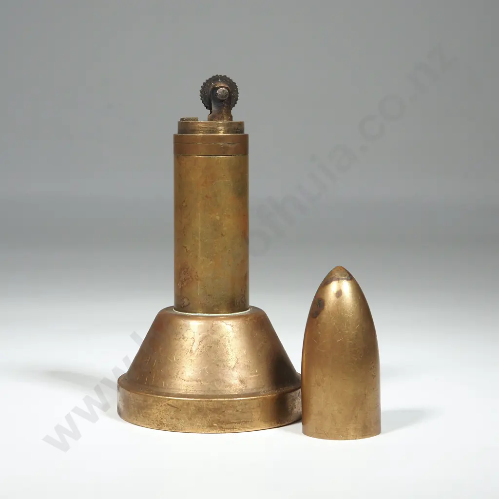 1942 20mm Shell Trench Art Lighter Image 1++