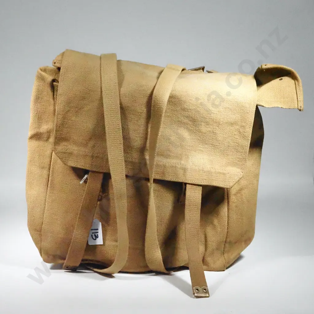 19342 Dated 37 Pattern Large Haversack. Image 1++