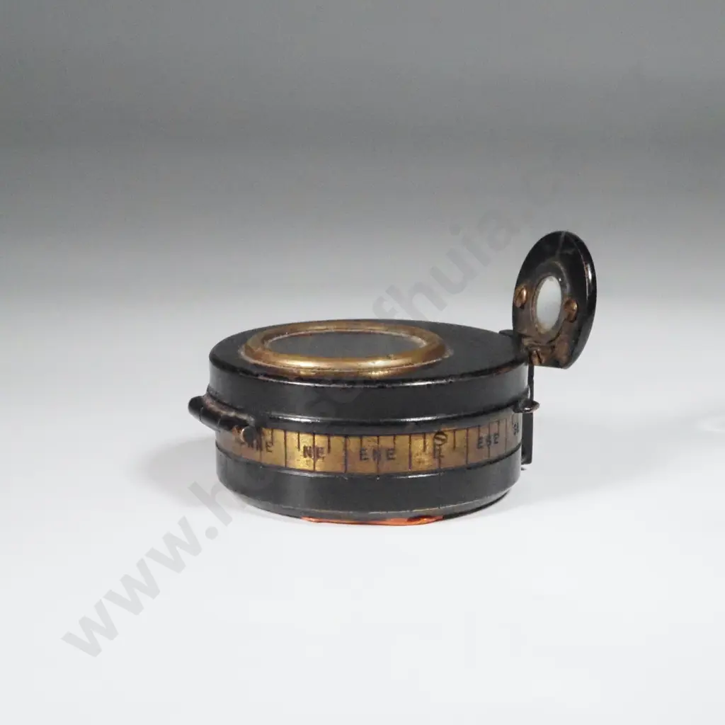 WWI British Military Compass, F Barker & Son, 1918. Image 1++