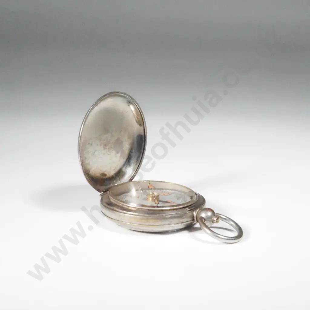 WWI British Military Compass, Terrasse & Co, Mk VI, 1918. Image 1++