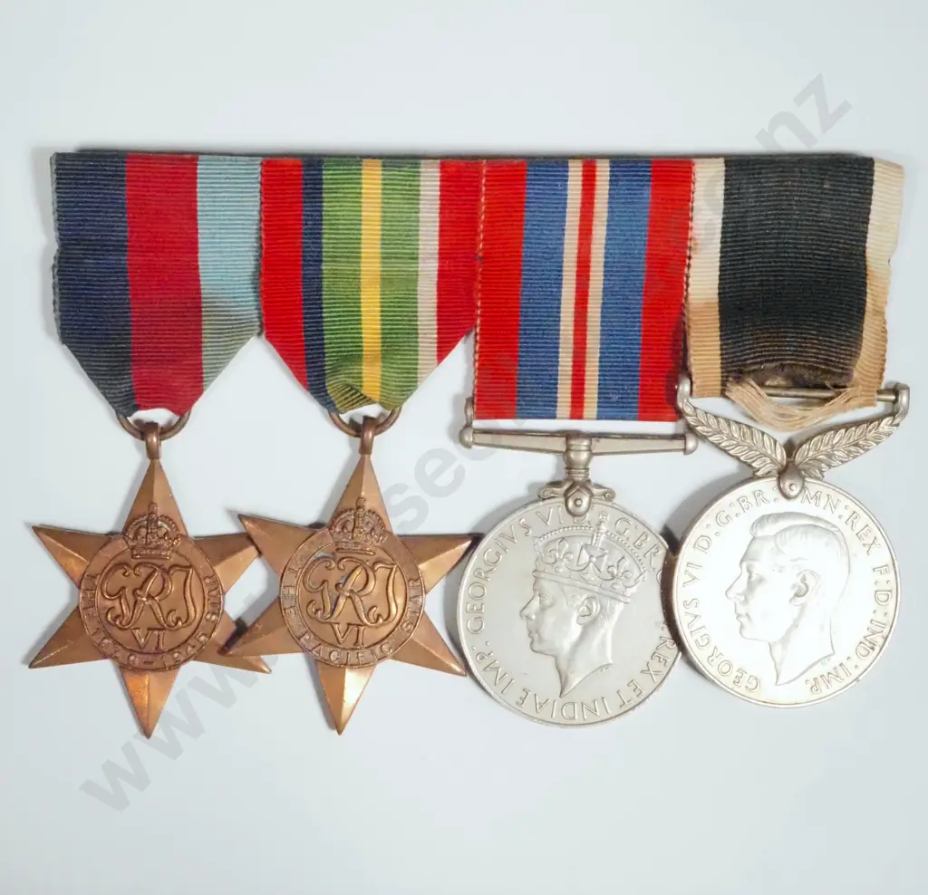 WW2 Swing Mounted New Zealand Group of Four Medals Image 1++