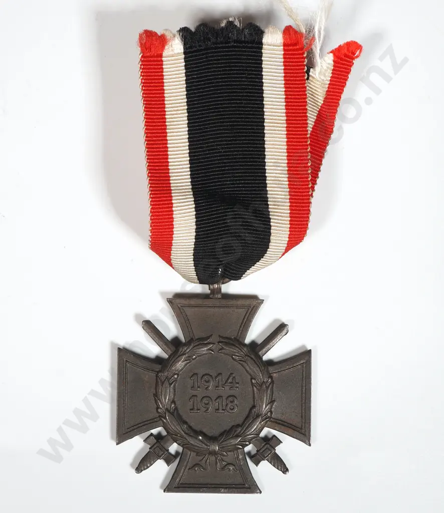 WW1 German Hindenburg Cross w Swords Image 1++