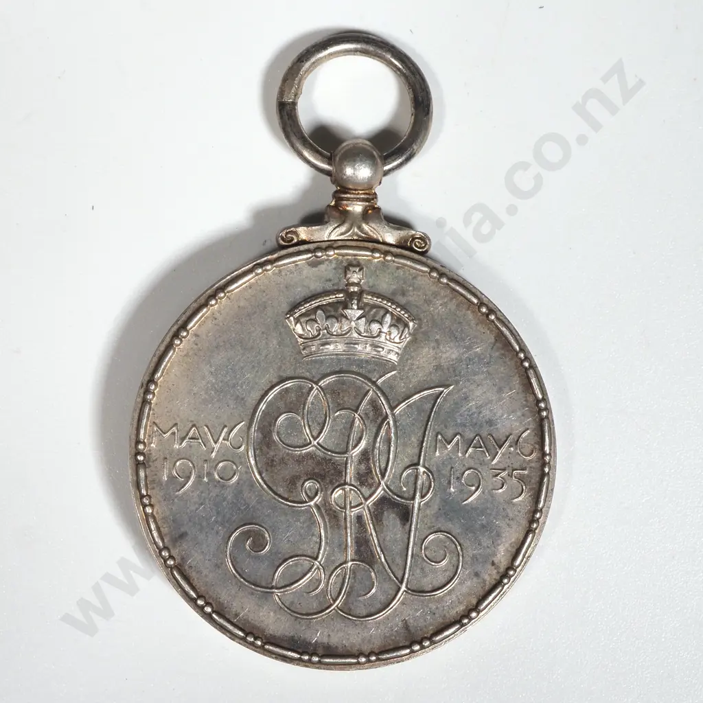 1935 Jubilee Medal Image 1++