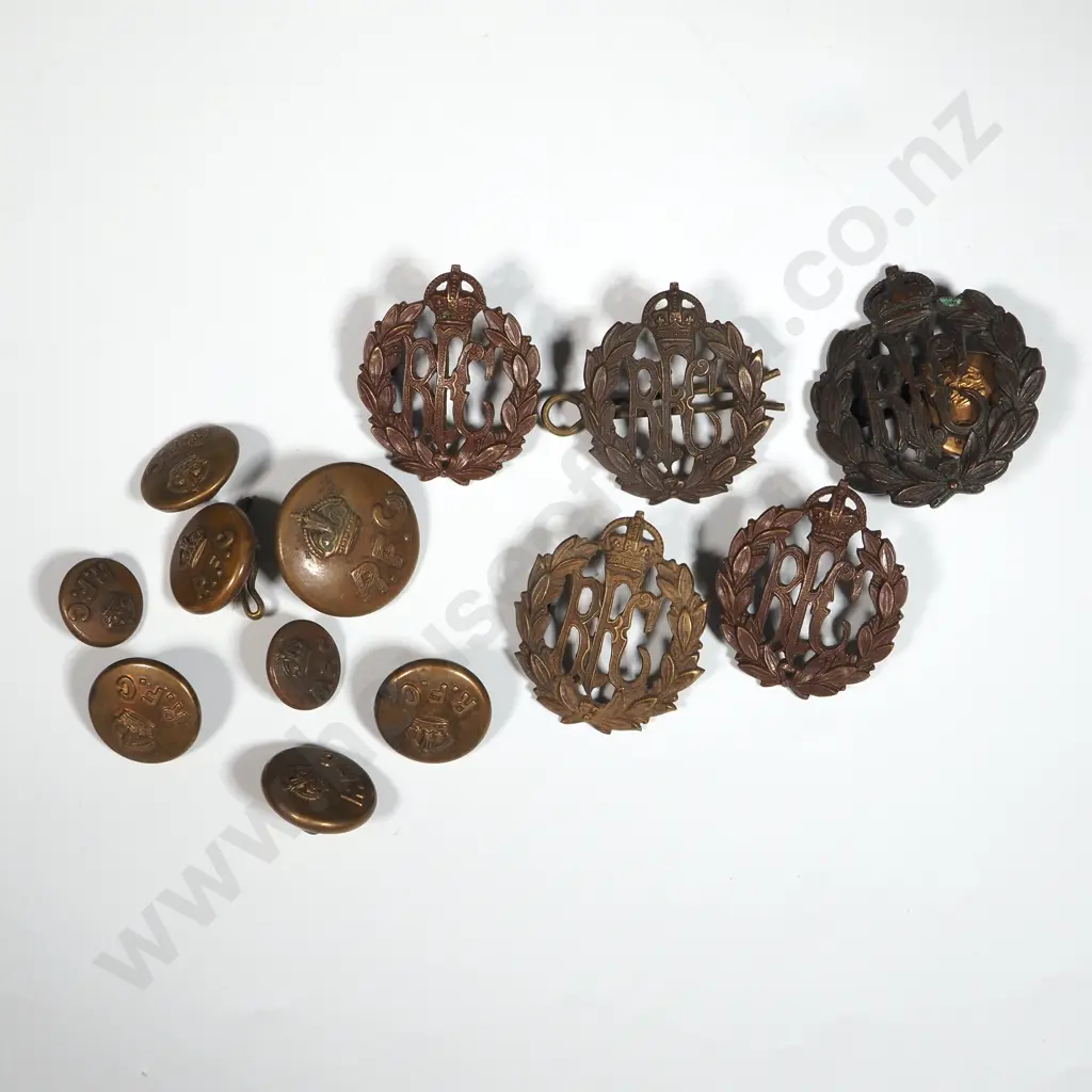 Bronze Royal Flying Corp Cap, Collar Badges & Buttons. Image 1++