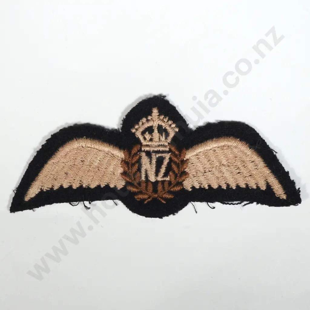 WW2 RNZAF Cloth Pilots Wings  Image 1++