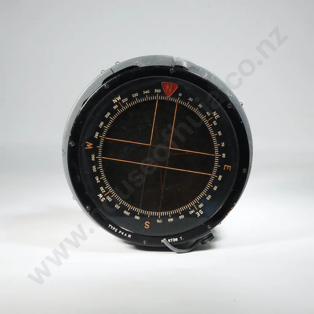 WW2 P4A Pilot / Navigators Compass in Grey 1942 Dated P4 Box Image 1++