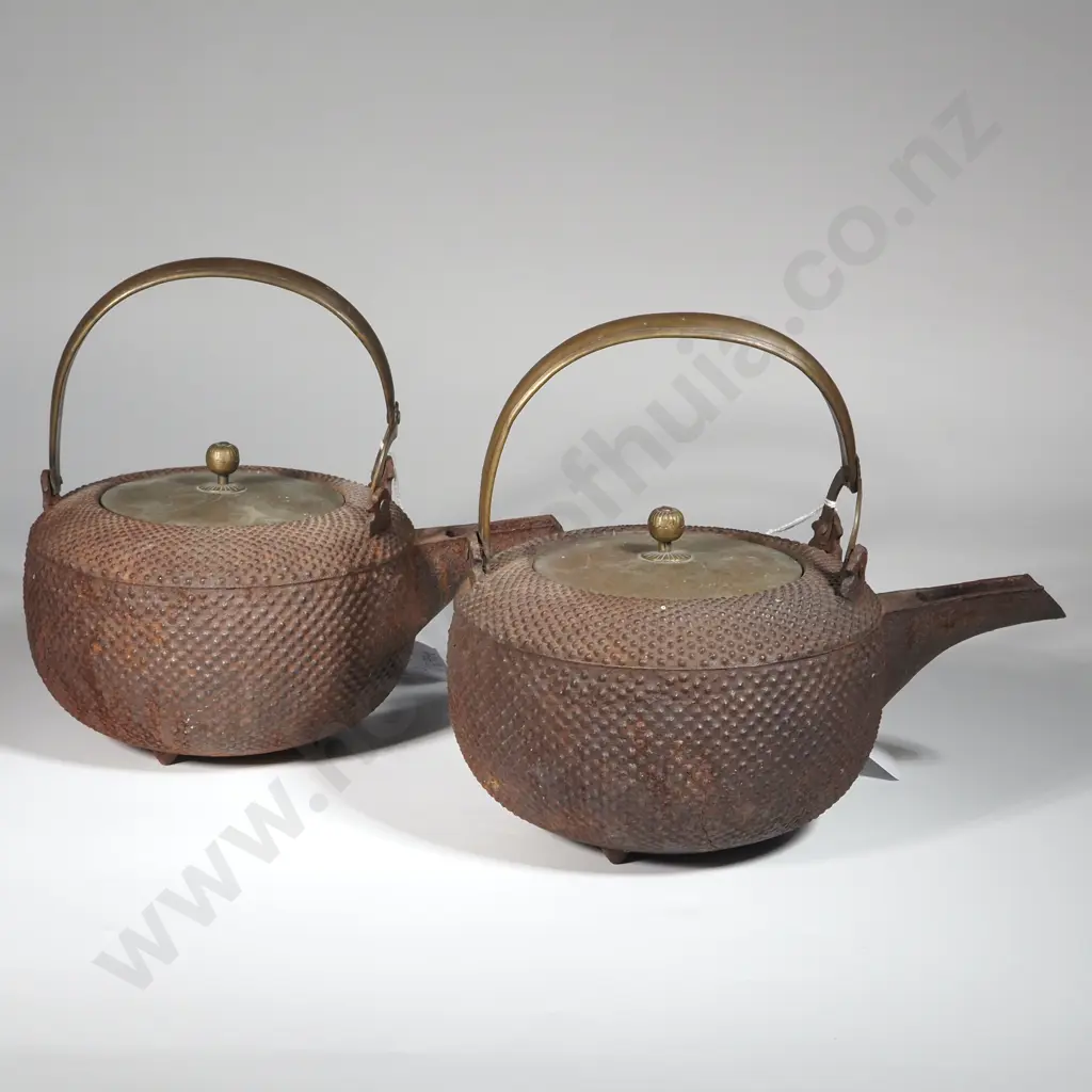 Two Antique 19th Century Cast Iron Japanese Chōshi Saki Kettle Pots w Brass Lids Image 1++