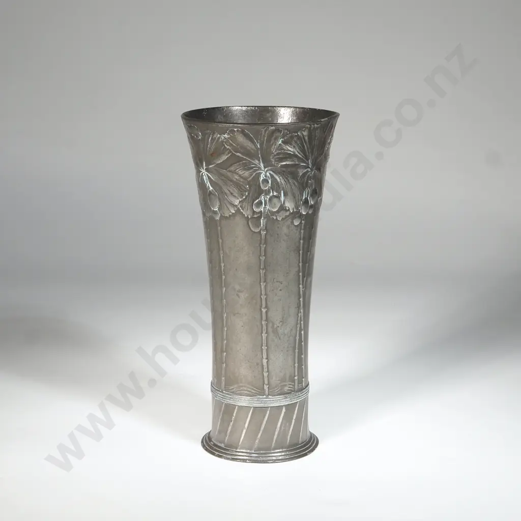 Art Nouveau Vase By Kazersinn, Probably Designed By Hugo Leven  Image 1++
