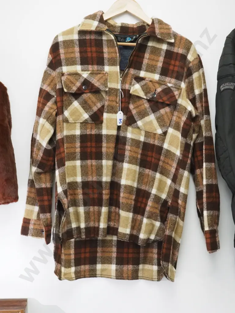 Pure Wool Brown Checked/Striped Swandri Size M 68cms. Image 1++