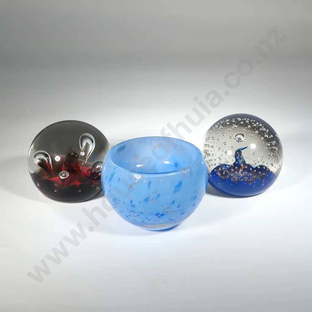 Three Pieces Of Caithness, Scotland Art Glass. Image 1++