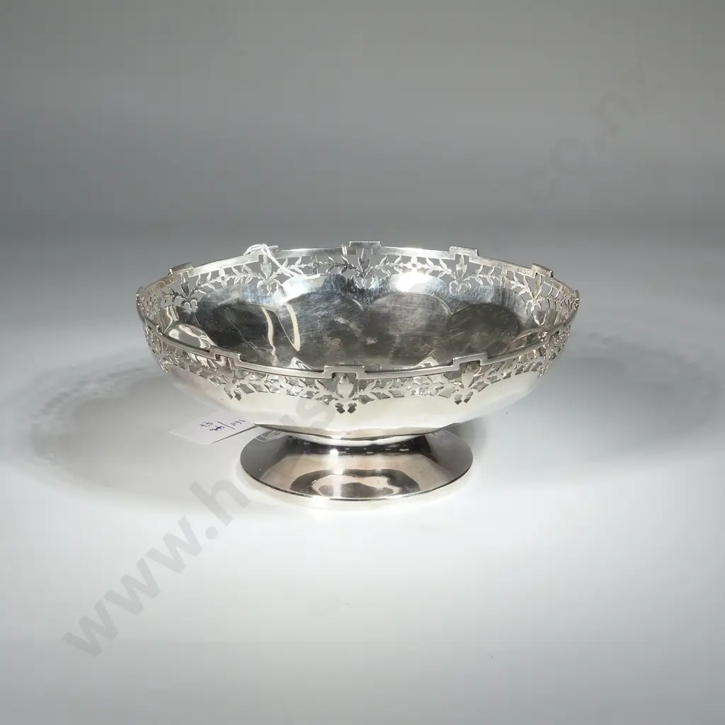 Sterling Silver Bowl With Pierced & Castellated Rin On A Pedestal Base. Birm 1928 Adie Bros Ltd Image 1++