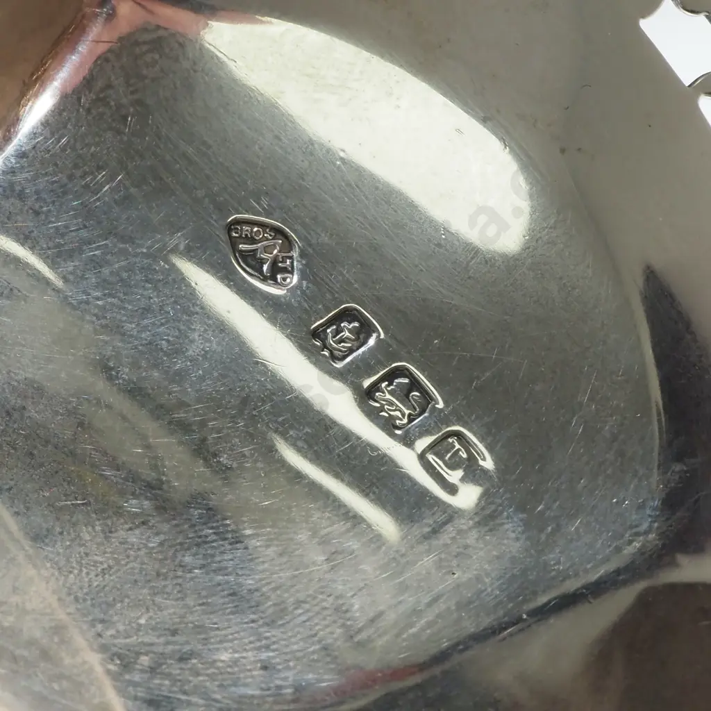 Sterling Silver Bowl With Pierced & Castellated Rin On A Pedestal Base. Birm 1928 Adie Bros Ltd Image 1++