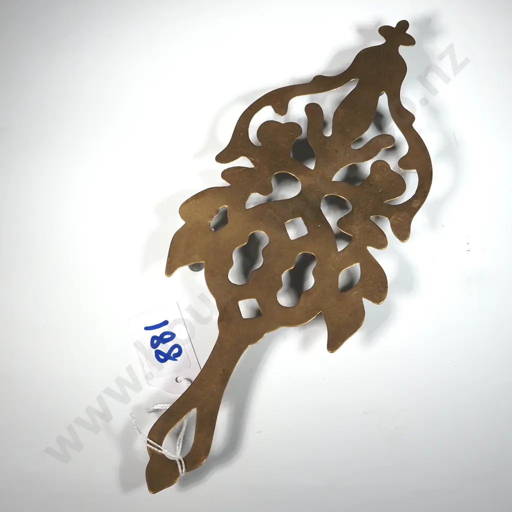 Vintage Brass Metal Decorative Iron Shaped Trivet Stand  Image 1++