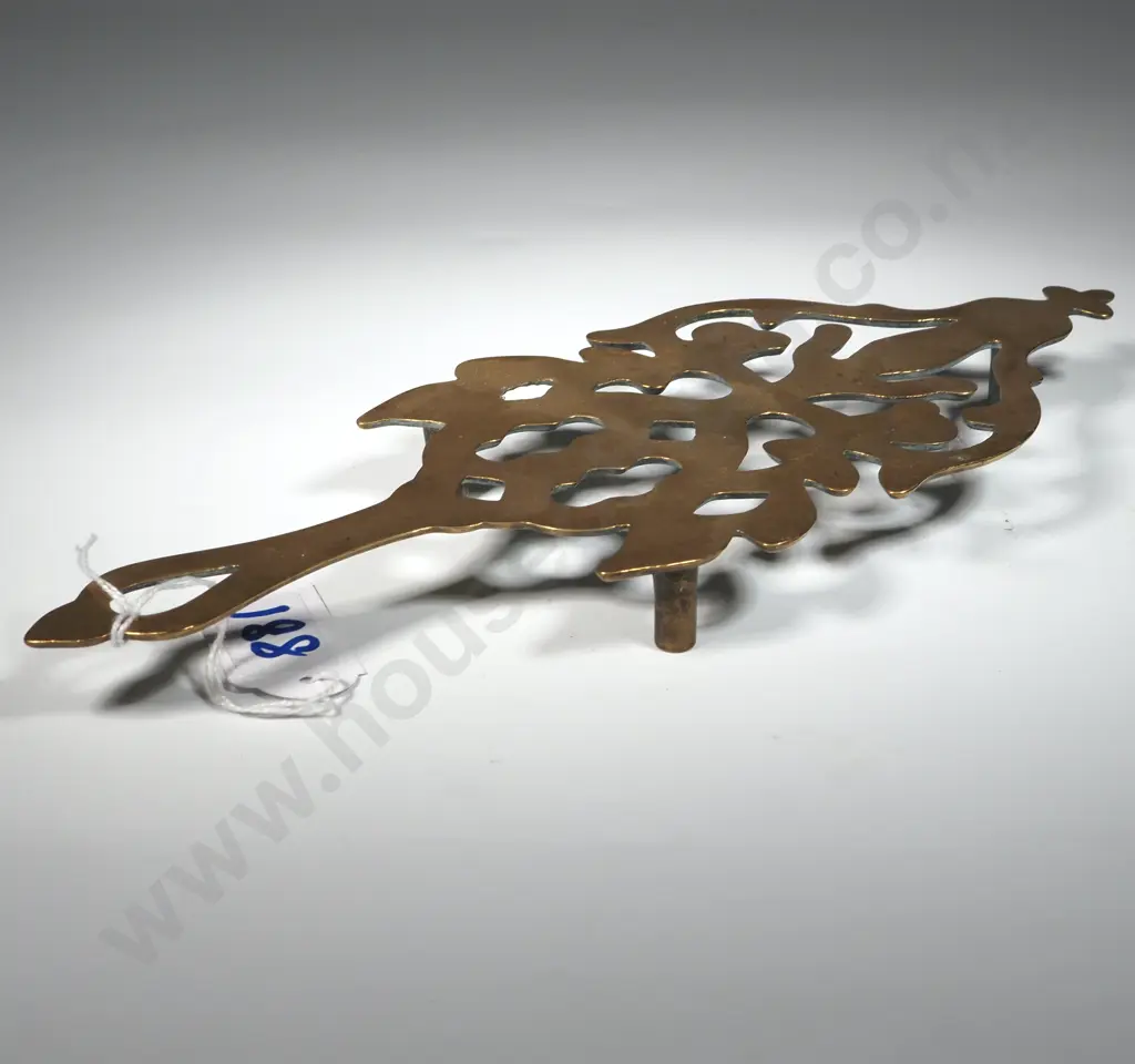 Vintage Brass Metal Decorative Iron Shaped Trivet Stand  Image 1++