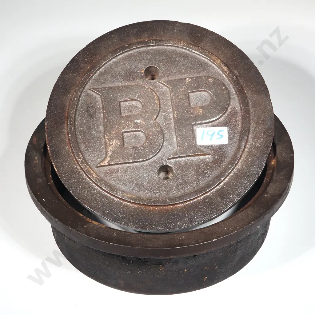 Vintage BP oil cover and mount Image 1++