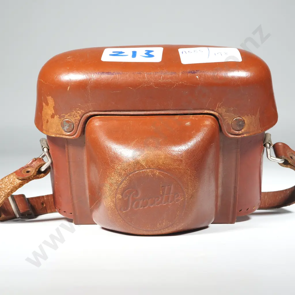 A Braun Paxette Vintage Camera In Original Case Equipped With A Steinheil Muchen Cassarit 50mm F/2.8 Lens Image 1++