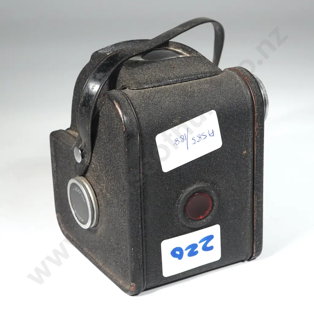 Ensign Ful-Vue Vintage Camera Image 1++