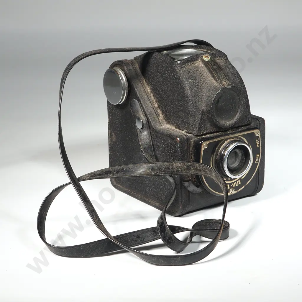 Ensign Ful-Vue Vintage Camera Image 1++