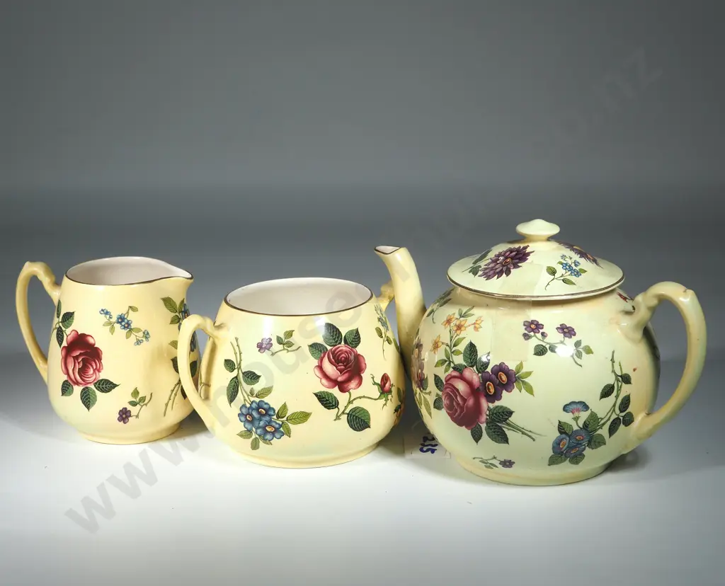 Regal Ware Teapot, Jug & Sugar Bowl Featuring Wild Flowers On A Yellow Ground  Image 1++