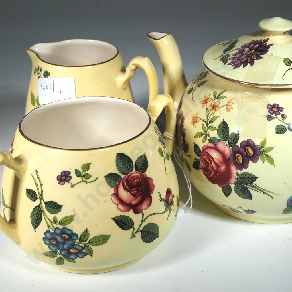Regal Ware Teapot, Jug & Sugar Bowl Featuring Wild Flowers On A Yellow Ground  Image 1++