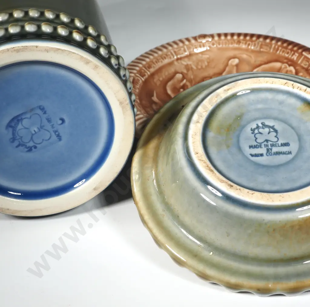 Irish Porcelain Pint Beer Mug & Two Wade Dishes. One For The Coronation Of Queen Elizabeth II Image 1++