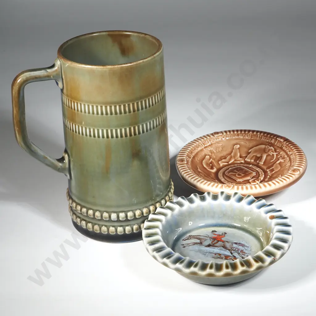 Irish Porcelain Pint Beer Mug & Two Wade Dishes. One For The Coronation Of Queen Elizabeth II Image 1++