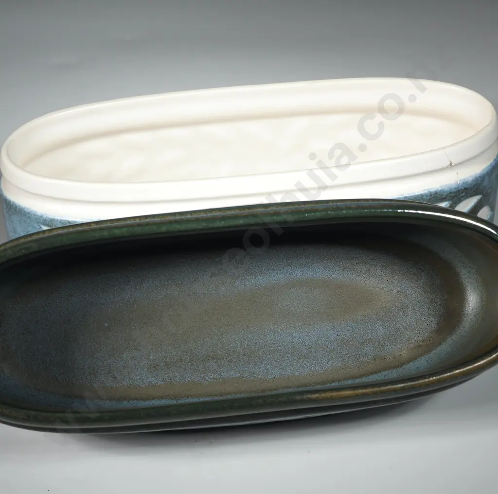 Crown Lynn Ceramica Greenstone Trough - Cream Ground & Leaf Decorations w Teal Blue/Green Background. No:  2037. Image 1++